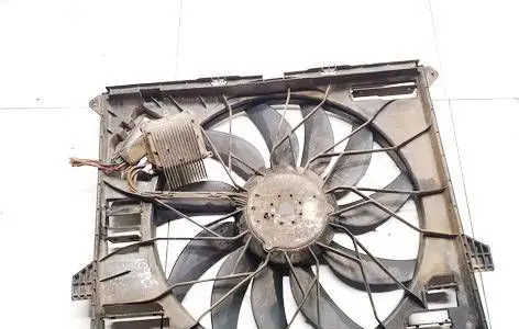 Mercedes-Benz GL X164 Radiator cooling fan shroud a1645000393