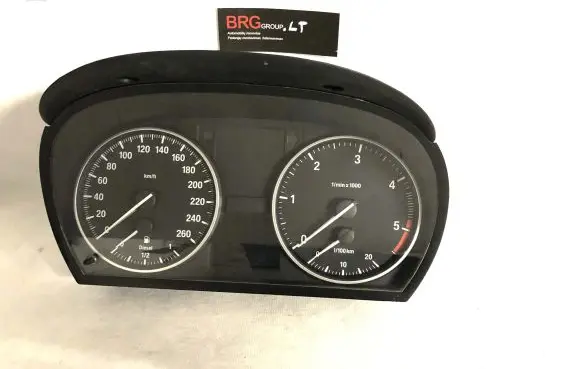BMW M3 e90 Speedometer (instrument cluster) 9166846 450184979 102535086