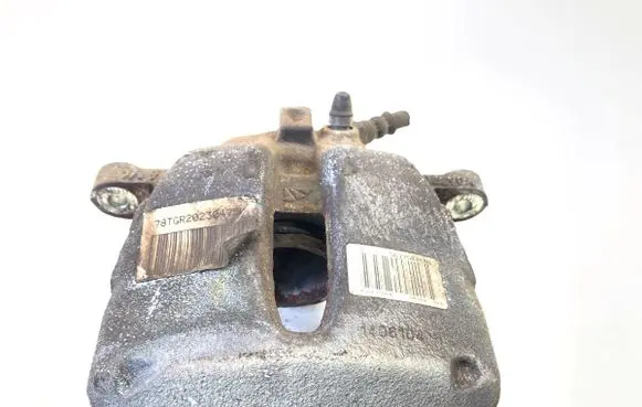Peugeot 2008 I Front brake caliper 9677584680