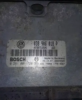 Volkswagen PASSAT B5.5 Engine control unit/module 038906018P 28SA3504 0281001720
