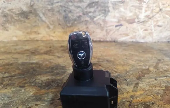 Mercedes-Benz ML W166 Ignition lock A1669055100 1087441441406113 08744144