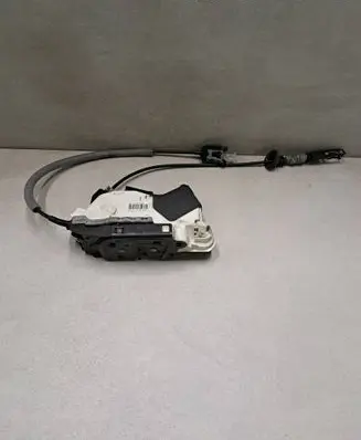 Volkswagen Polo V 6R Front door lock 5K1837015B 26082010
