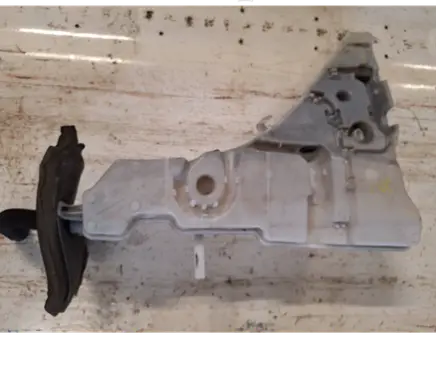 BMW X5 F15 Windshield washer fluid reservoir/tank 7292424 19249710