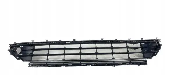 Volkswagen Golf VII Front bumper lower grill 5G0853677L