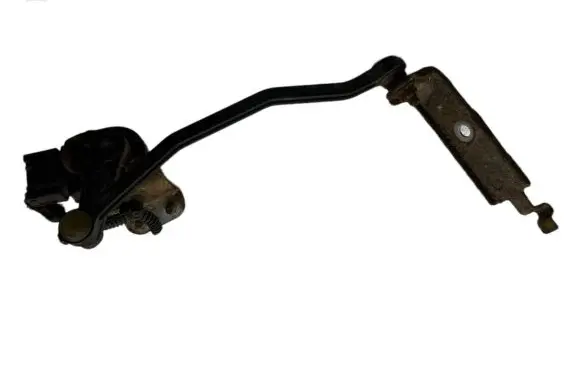 Volvo XC60 Headlight/headlamp level sensor 8G9N3C097AA 20100906