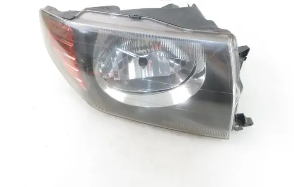 Mitsubishi Pajero Pinin Headlight/headlamp 