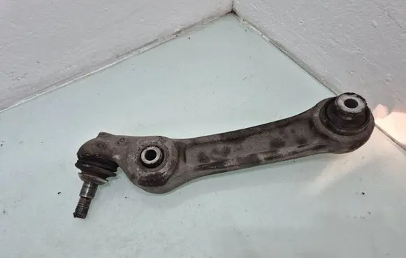 BMW 7 F01 F02 F03 F04 Front control arm 