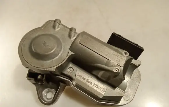 Steering wheel lock