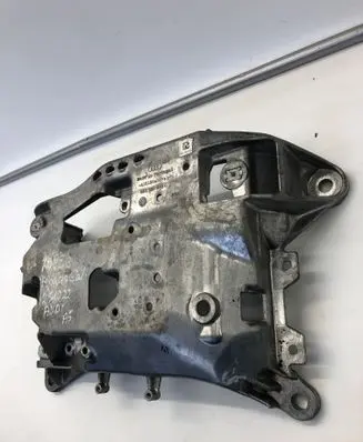 Audi A5 Gearbox mounting bracket 8b3399263g