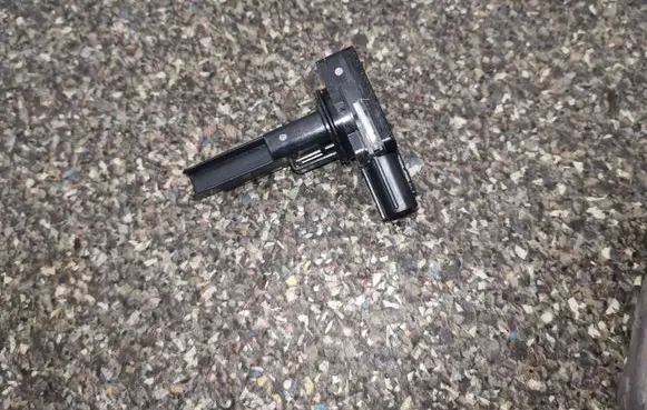 Nissan Pixo Mass air flow meter 1974005210