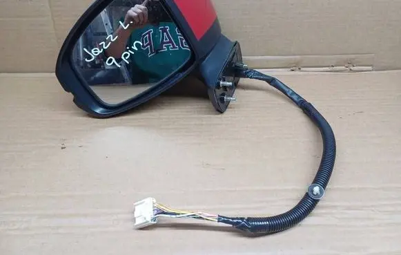 Front door electric wing mirror