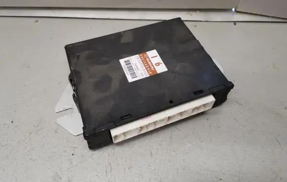 Subaru Legacy Engine control unit/module 22611AK41B