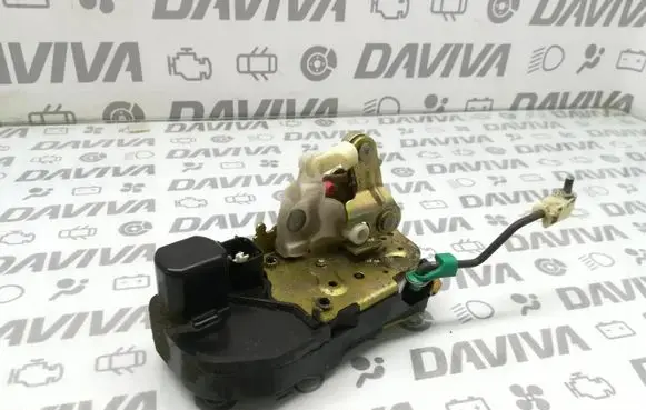 Jeep Grand Cherokee (WJ) Rear door lock