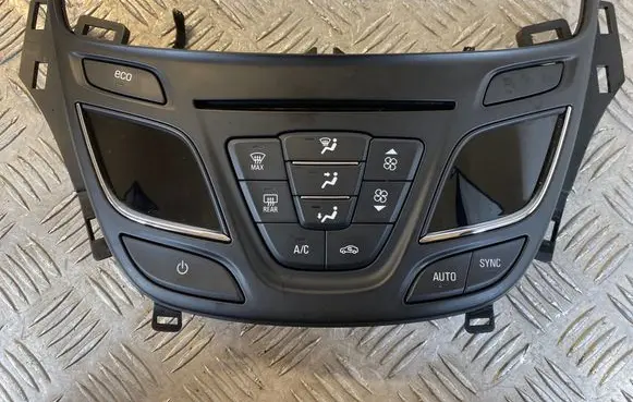 Opel Insignia A Climate control unit 26202371 544930977 7370200000000X