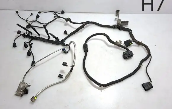 Volkswagen PASSAT B7 Engine installation wiring loom 03L972619