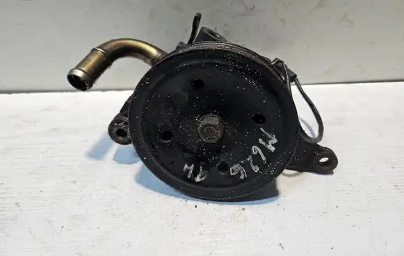 Mazda 626 Power steering pump 29254143 GA2A32650D