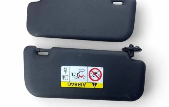 Toyota Yaris Cross Sun visor clip/hook/bracket 