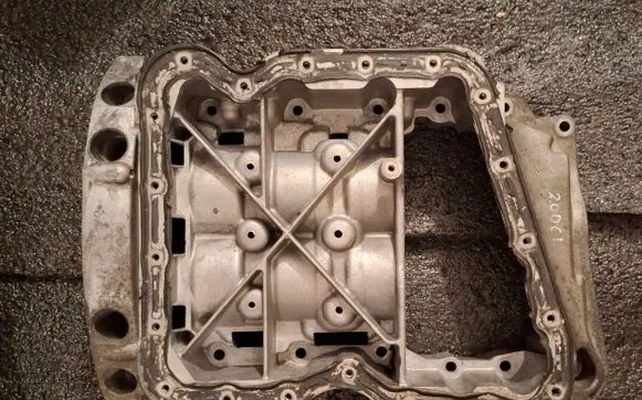Citroen C4 I Oil sump 8200672739