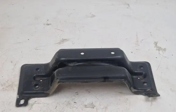 Land Rover Freelander 2 - LR2 Gearbox mounting bracket 6G9N4A499C