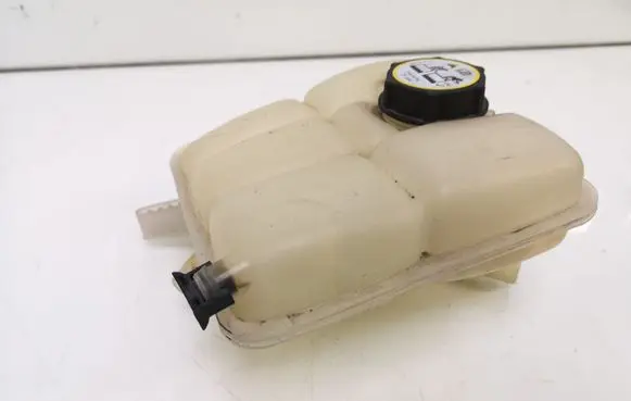 Ford Focus Coolant expansion tank/reservoir 8V618K218AE 8V618K218DE AV418K218DA