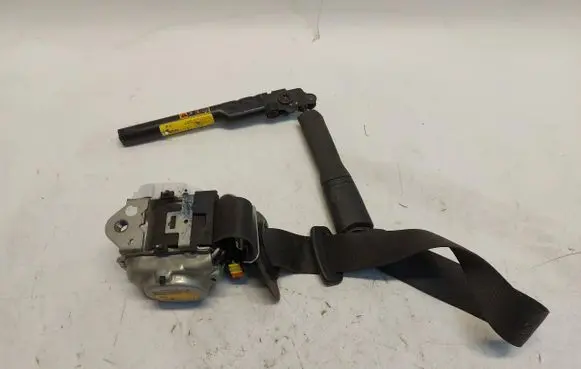 Opel Astra K Front seatbelt OPEASTPAS2017907