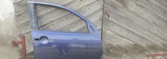 Peugeot 4007 Front door