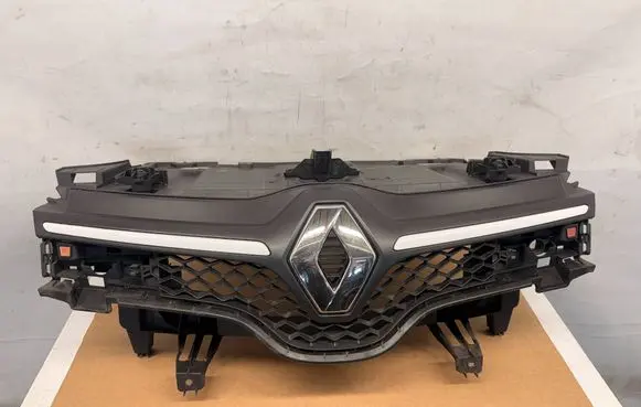 Renault Twingo III Front grill TW3GRILL1