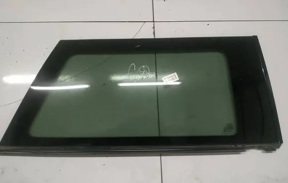 Mini One - Cooper Coupe R56 Rear side window