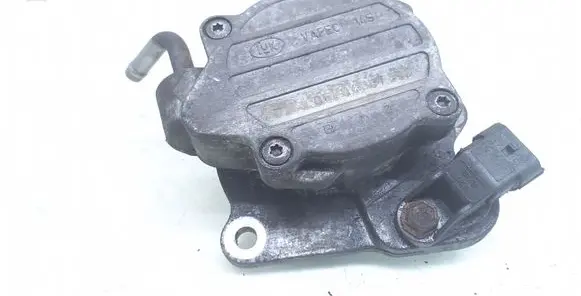 Toyota Yaris Vacuum pump 06040735 ST576M2 0281002406
