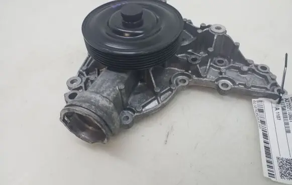 Mercedes-Benz C W204 Water pump A2722010601