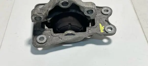Volvo V90 Cross Country Engine mount bracket 31686886 29414