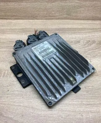 Renault Scenic I Engine control unit/module ECU 8200334419 8200469340 WithPlug