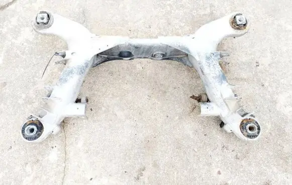 Mercedes-Benz E W211 Rear subframe 