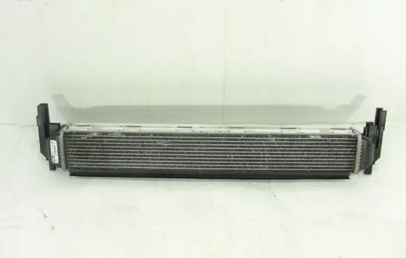 Volkswagen Golf V Intercooler radiator 6R0145905H