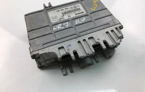 Skoda Octavia Mk1 (1U) Engine control unit/module ECU 030906027T 0261203613