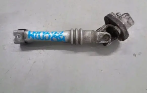 Mercedes-Benz C W203 Steering wheel axle