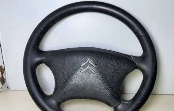 Citroen Xsara Picasso Steering wheel 96505926XT CV101910XT 19142110316