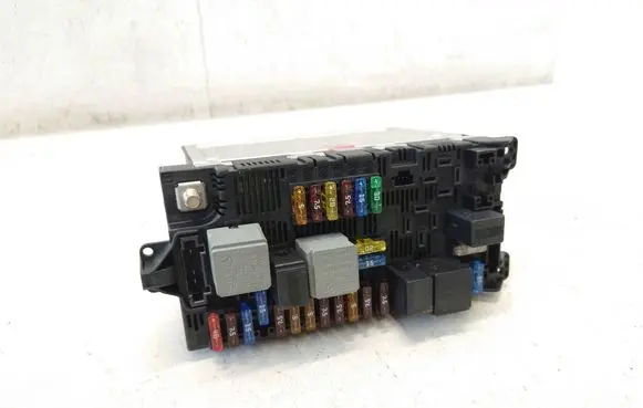 Mercedes-Benz E W211 SAM control unit A2115454201 2115454201