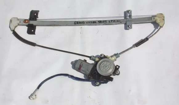 Suzuki Grand Vitara I Rear door window regulator with motor