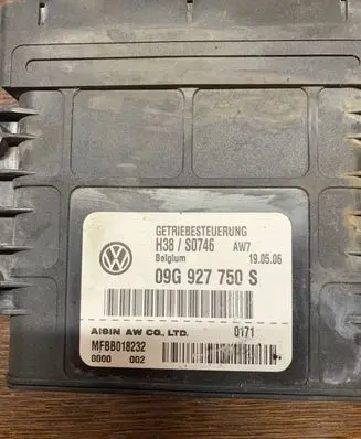 Volkswagen PASSAT B6 Gearbox control unit/module 09G927750S MF0B018232 H38S0746
