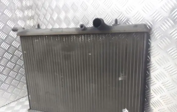 Citroen C4 I Coolant radiator