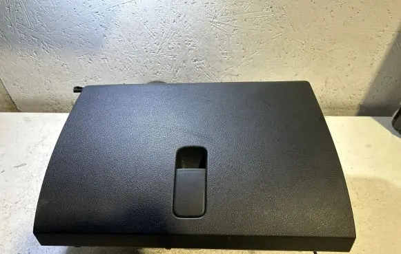 Skoda Fabia Mk3 (NJ) Glove box 6V1857097H 6V1857097M 6V1857097N