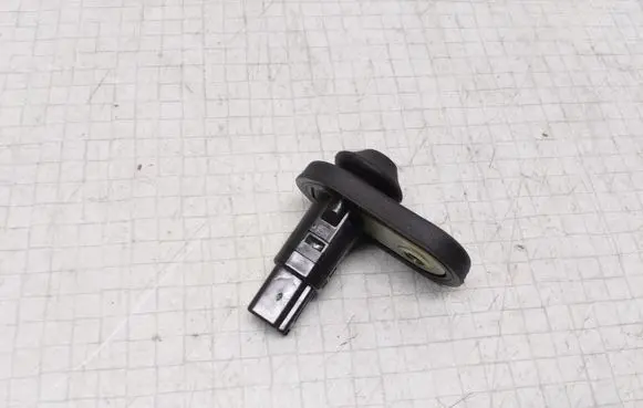 Toyota Avensis T250 Sensor