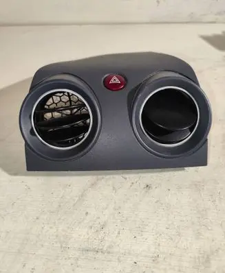 Mitsubishi Colt Dash center air vent grill Mr951746