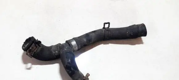 Volkswagen PASSAT B4 Engine coolant pipe/hose