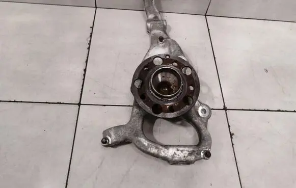 Mercedes-Benz S C217 Front wheel hub spindle knuckle A2223321901