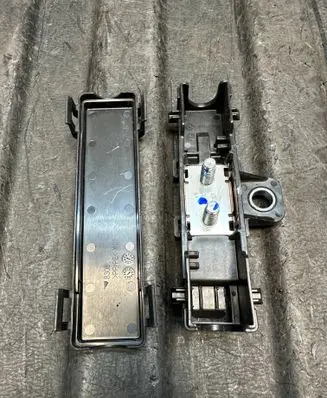Toyota Hilux VIII Positive wiring loom 8308 21073W 82620