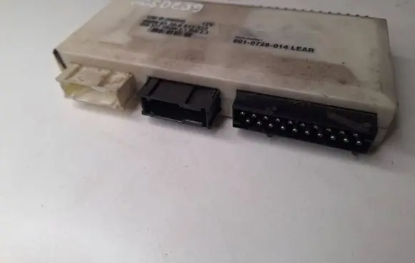 BMW 5 E39 Comfort/convenience module 61356913523 60837710HW