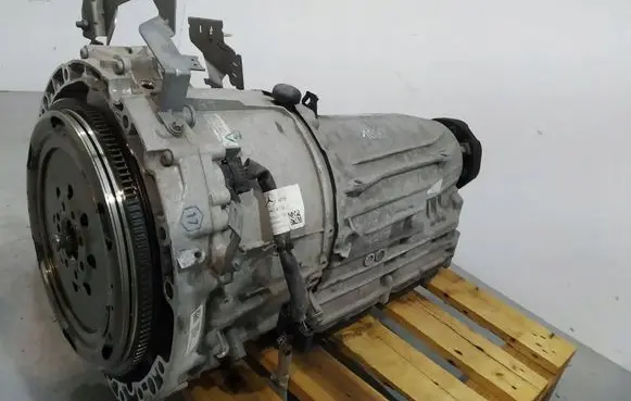 Mercedes-Benz C W205 Automatic gearbox 2052701202