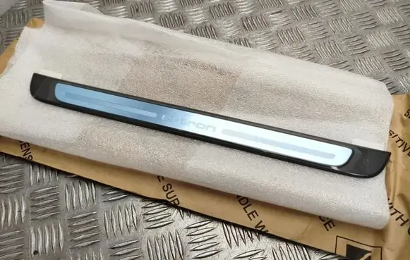 Audi Q4 e-tron Other sill/pillar trim element 8V4853491Q